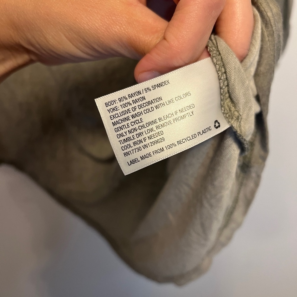 Knox Rose NWT Stonewash Grey Peasant Top Sz XS - Picture 3 of 8